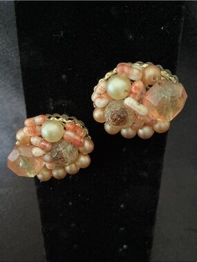 Vintage Pearl and Crystal Cluster Clip-On Earrings - Peach